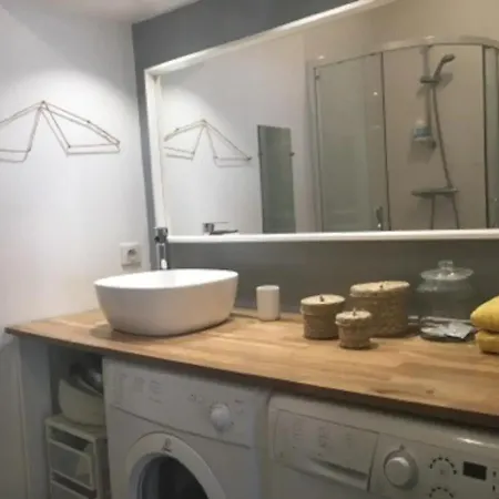 Apartment Barbuat, Grand Cosy Nantes